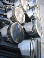TRW Pistons