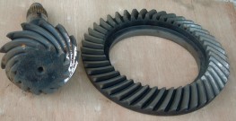 '3.31:1 12 Bolt Ring and Pinion